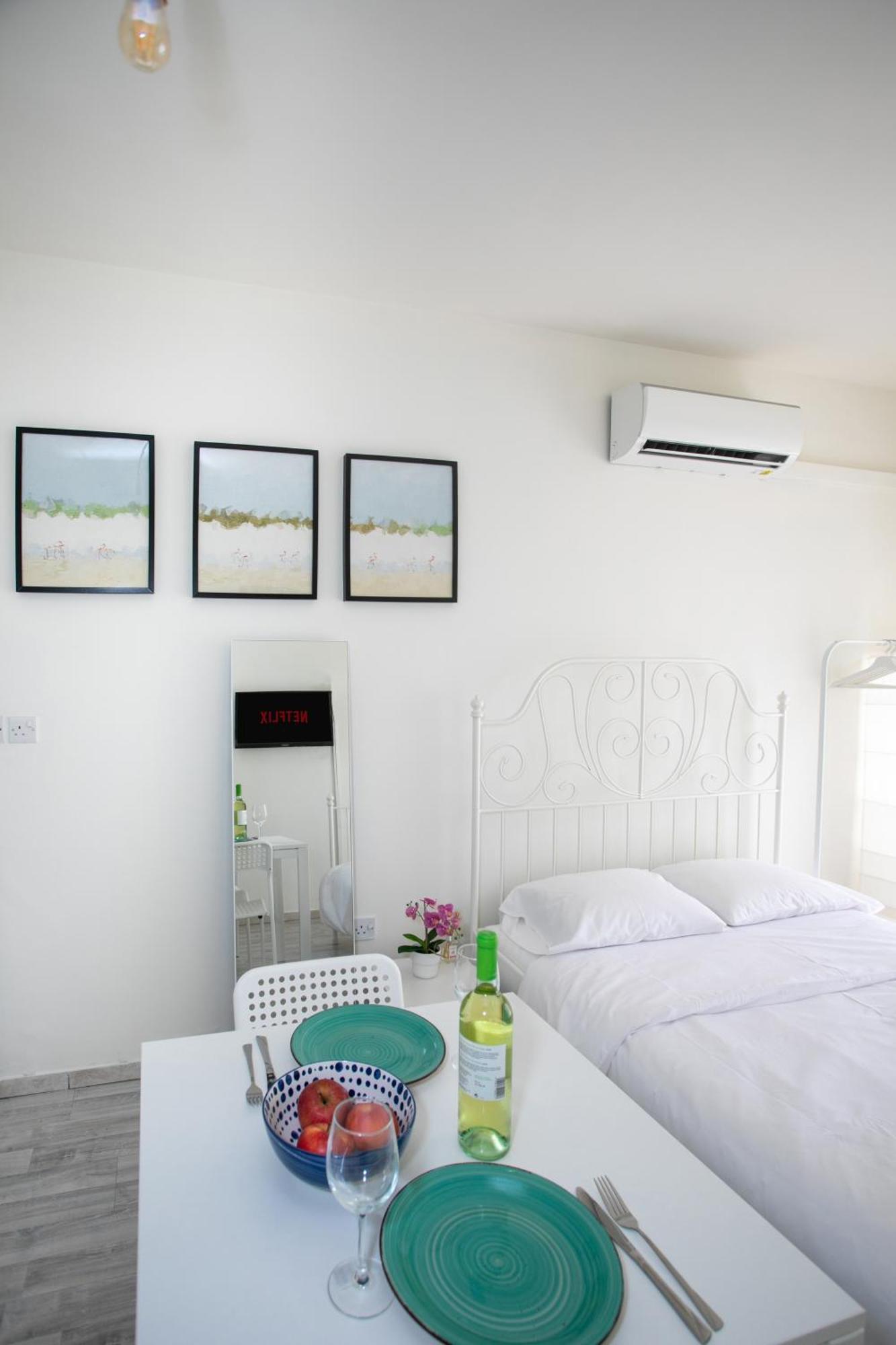 Palmove Makenzie 4 * Larnaca